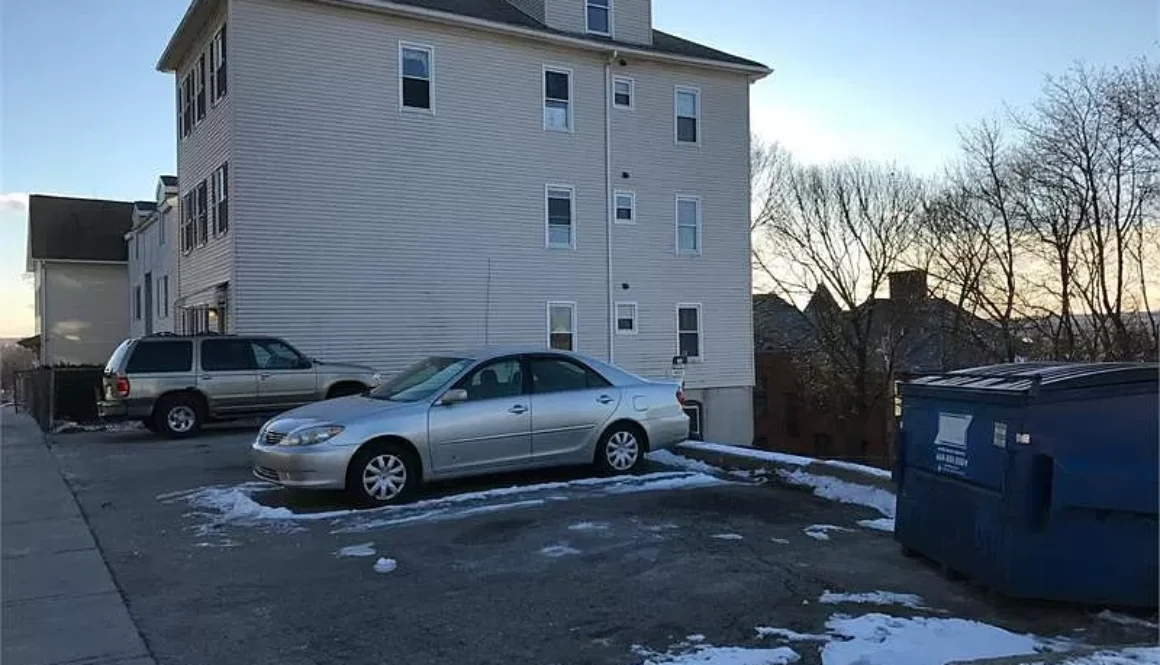 c2e7162767fe09119c94e934f1014db8-uncropped_scaled_within_1536_1152